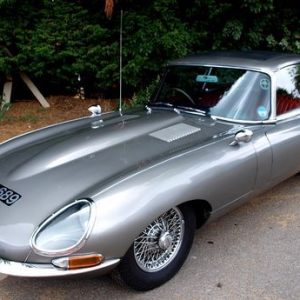 JAGUAR E TYPE SERIES 1  2  2  Coupe   WINDSCREEN ****BRAND NEW ********