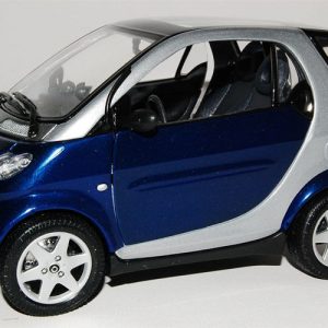 SMART CAR  WINDSCREEN   1999 to 2007   ***SUPPLY ONLY ******